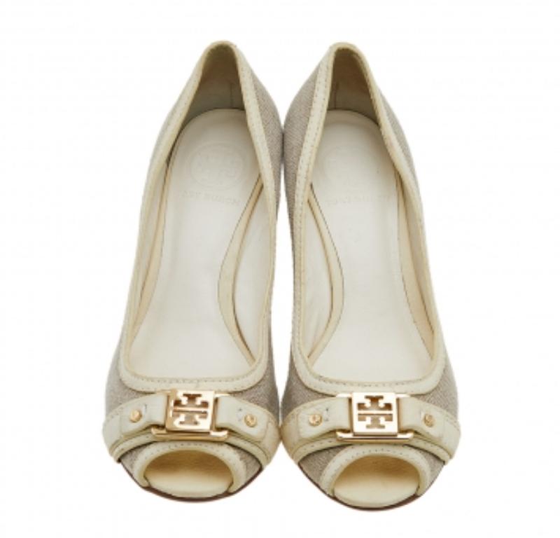 Brown Tory Burch Grey/Cream Canvas And Leather Wedge Peep Toe Pumps Size 37.5 For Sale