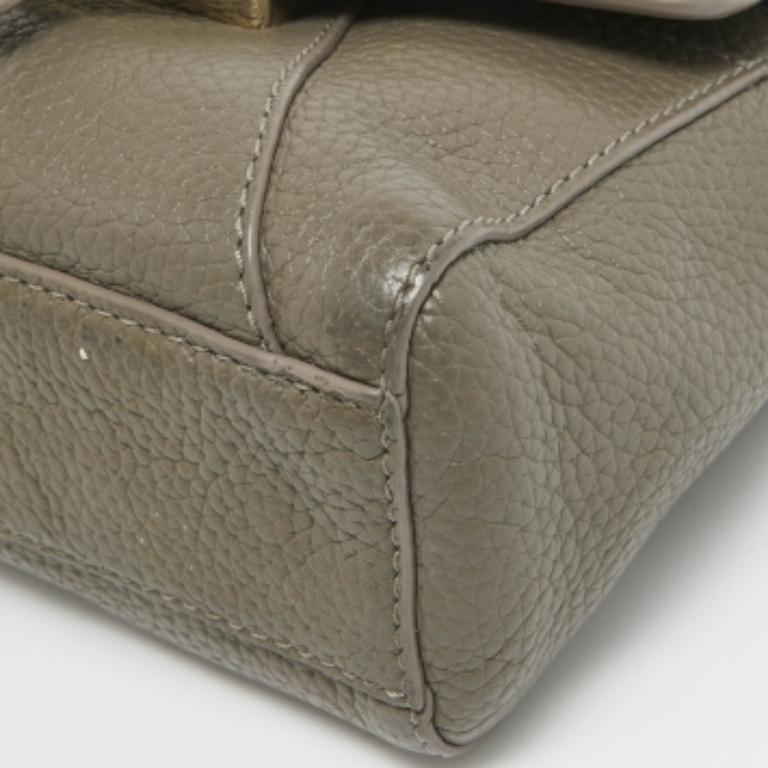Tory Burch Graue Ledertasche 797 mit Henkel oben im Angebot 2
