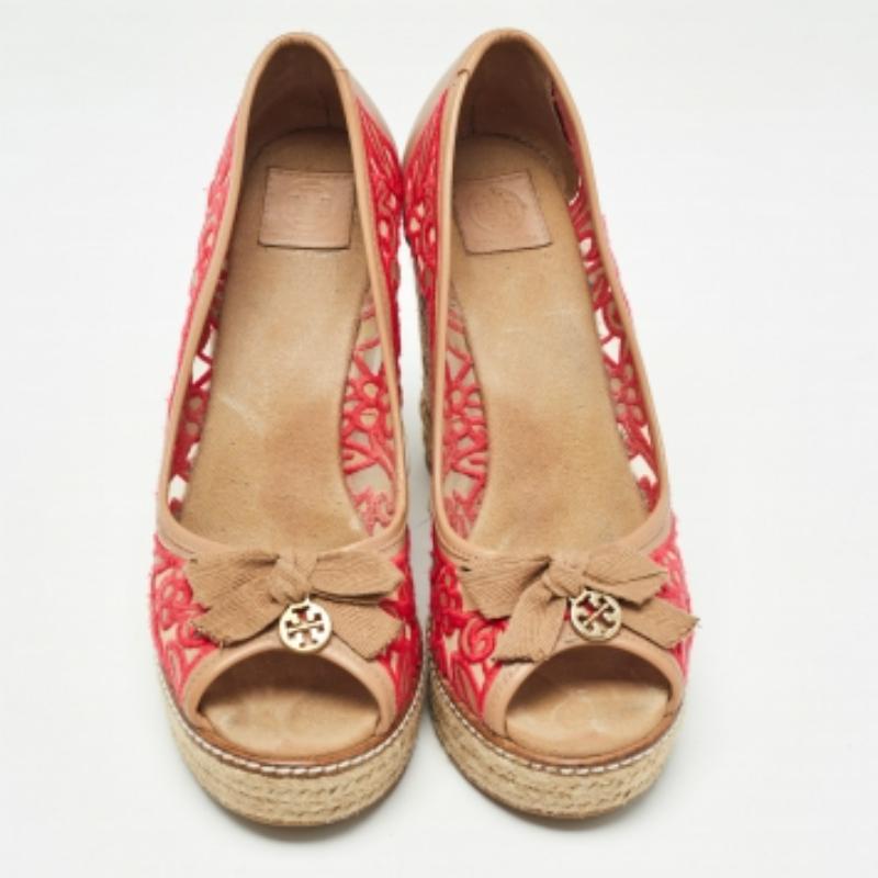 Tory Burch - Espadrille à talons compensés Jackie en cuir et tissu brodé - Taille 37,5 en vente 2