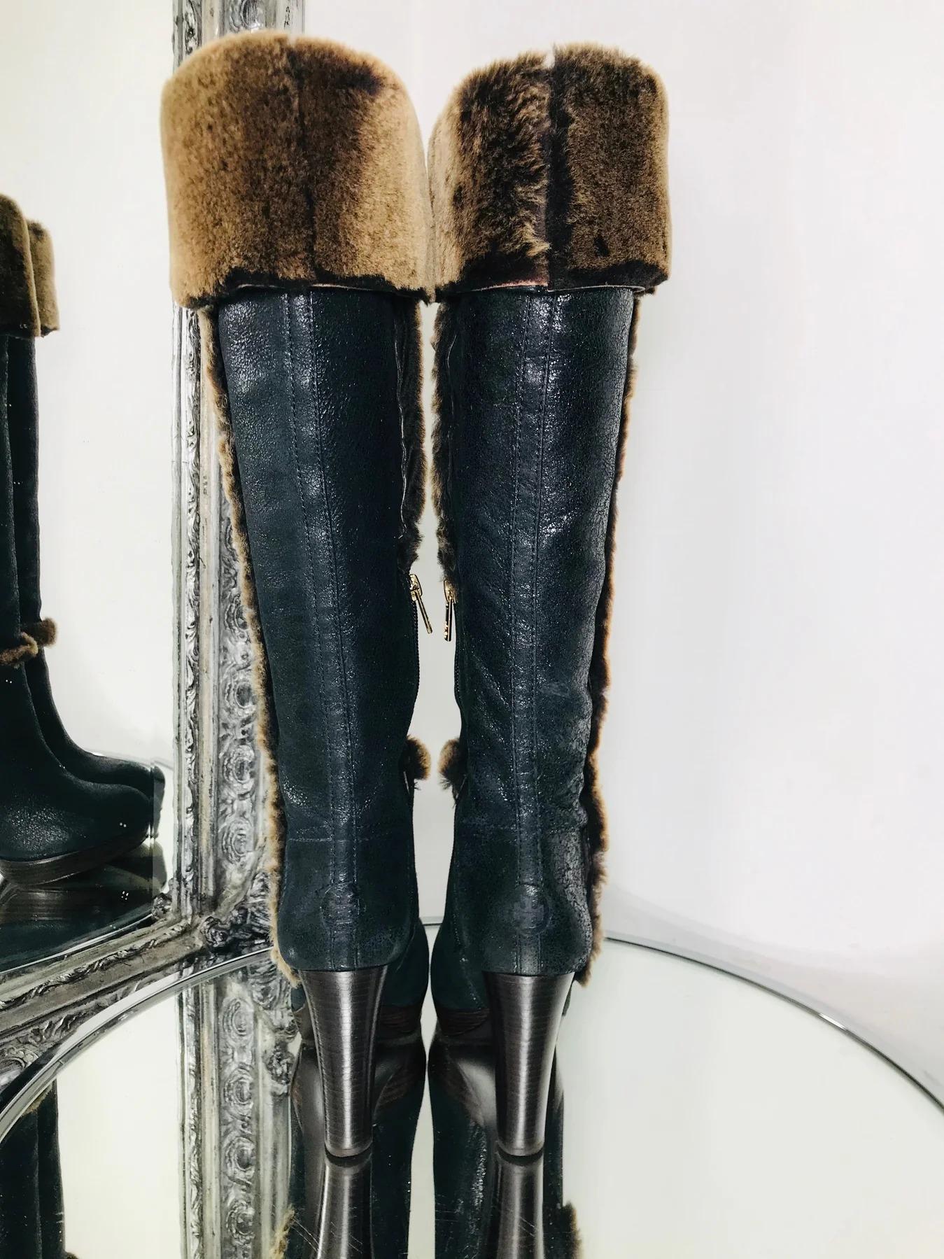 Tory Burch Leather & Shearling Boots In Excellent Condition For Sale In London, GB