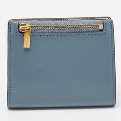 Tory Burch Hellblaue Mini Lee Radziwill Brieftasche aus Leder
