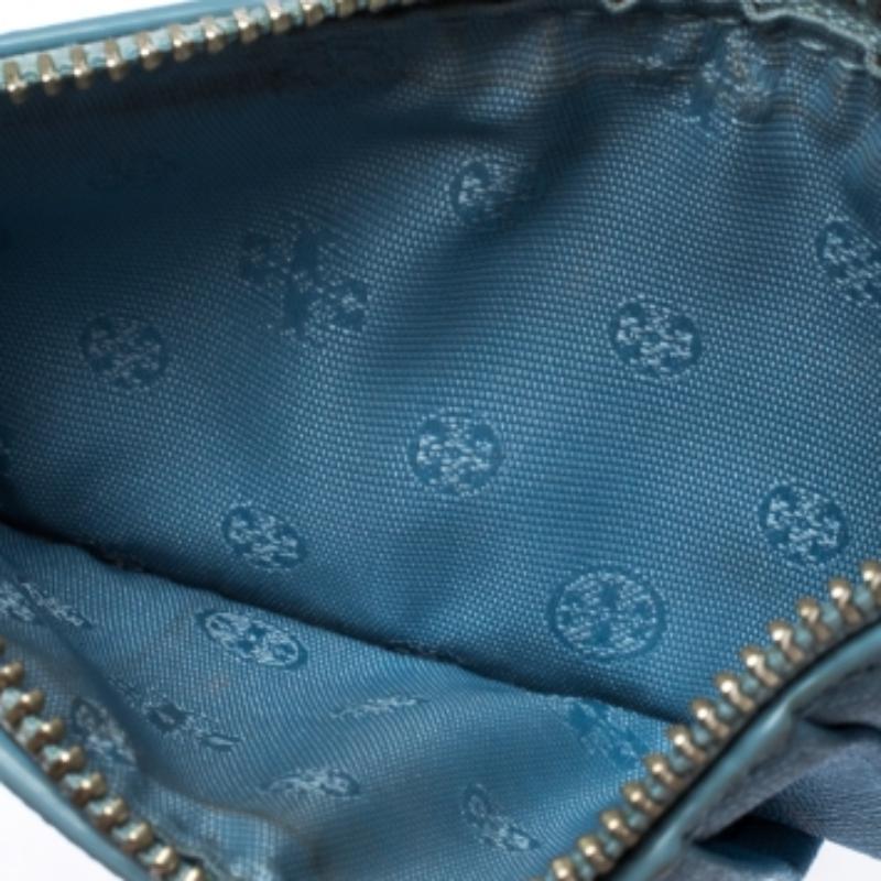 Portacarte Tory Burch Top-Light in pelle blu con zip sottile in vendita 3