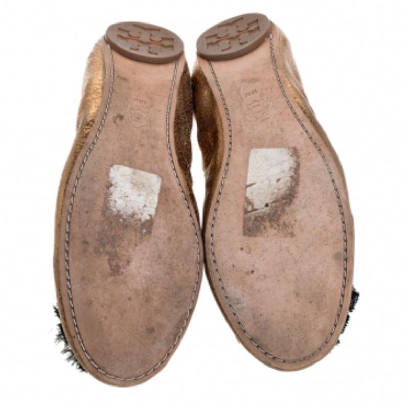 Tory Burch Metallic Bronze Crackled Leder Blume Scrunch Ballett Flats Größe 40 im Angebot 1