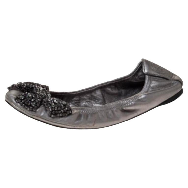 Tory Burch Bailarinas Azalea Scrunch de cuero plateado metalizado talla 38 en venta