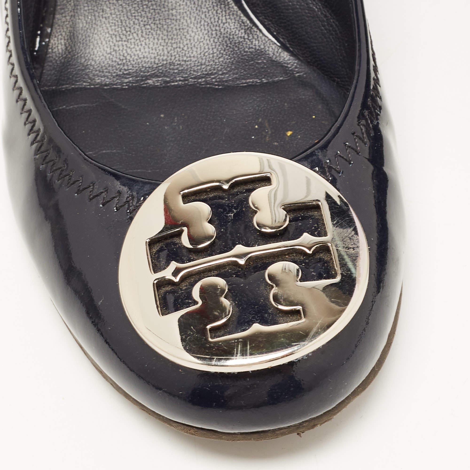Tory Burch Navy Blue Patent Leather Wedge Pumps Size 36.5 For Sale 2