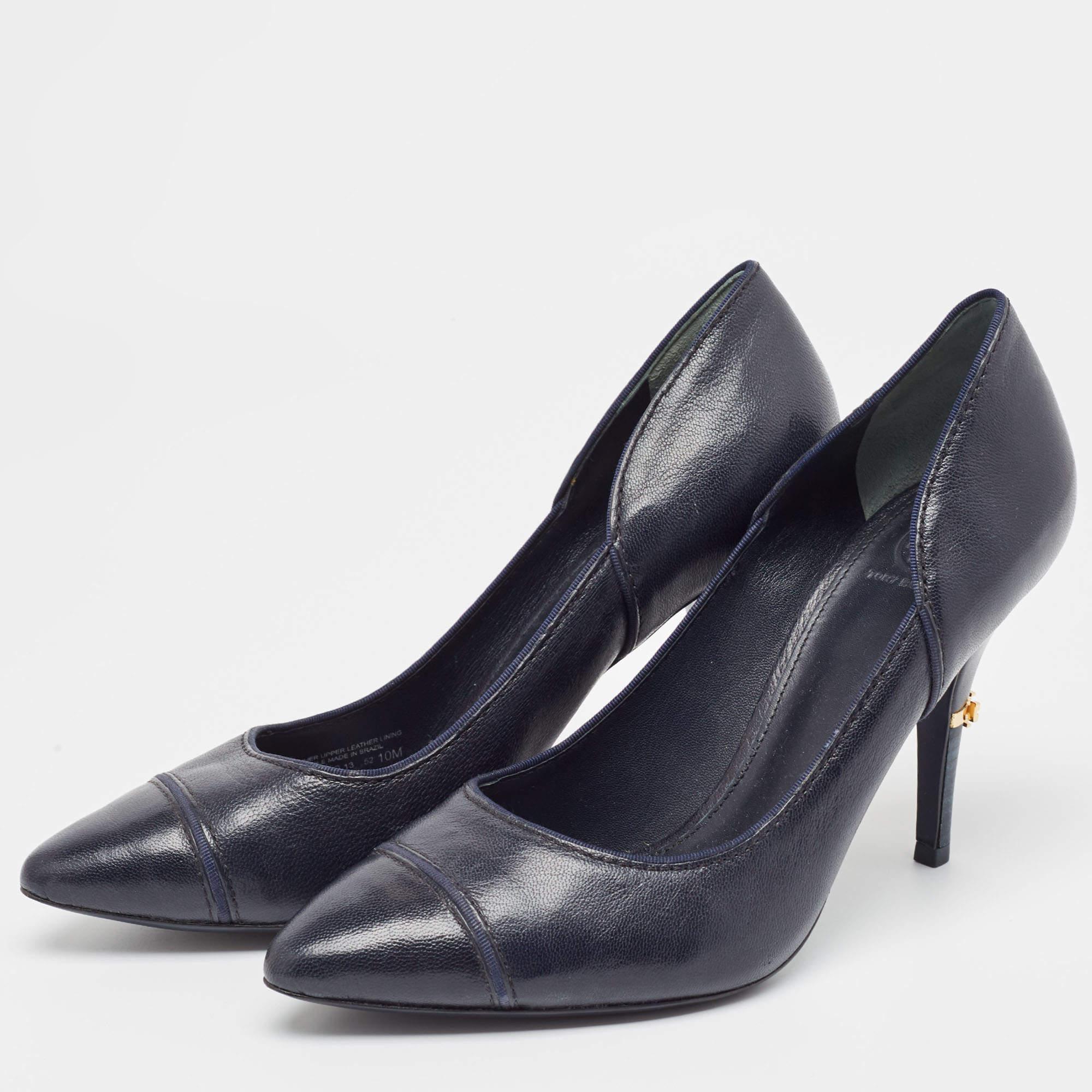 Curvaceous arches a feminine appeal and a well built structure define this set of designer pumps. Coming with comfortable insoles and sleek heels style them with your favorite outfits.
