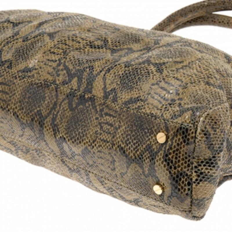Tory Burch: borsa in pelle goffrata di pitone verde oliva/nera in vendita 3