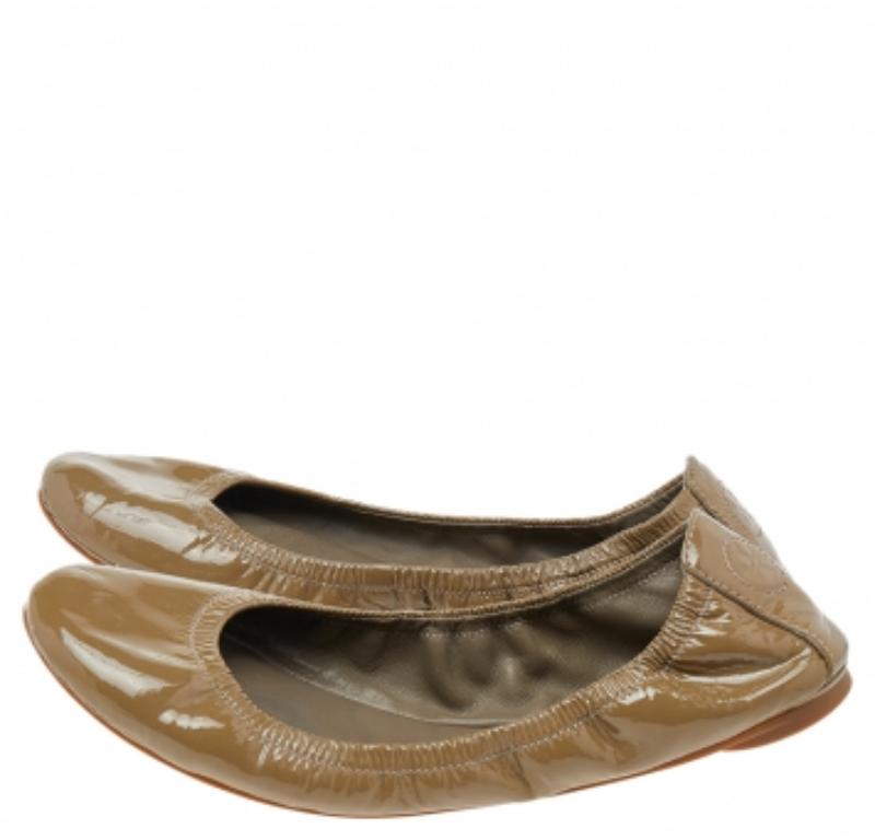 Marron Tory Burch - Ballerines de ballet en cuir verni vert olive, taille 38