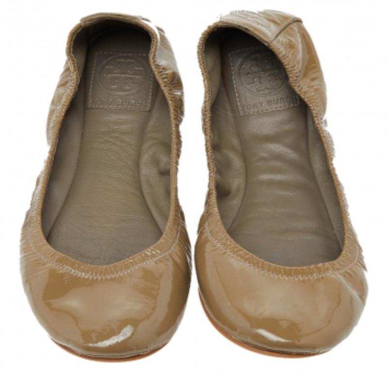  Tory Burch - Ballerines de ballet en cuir verni vert olive, taille 38 Pour femmes 