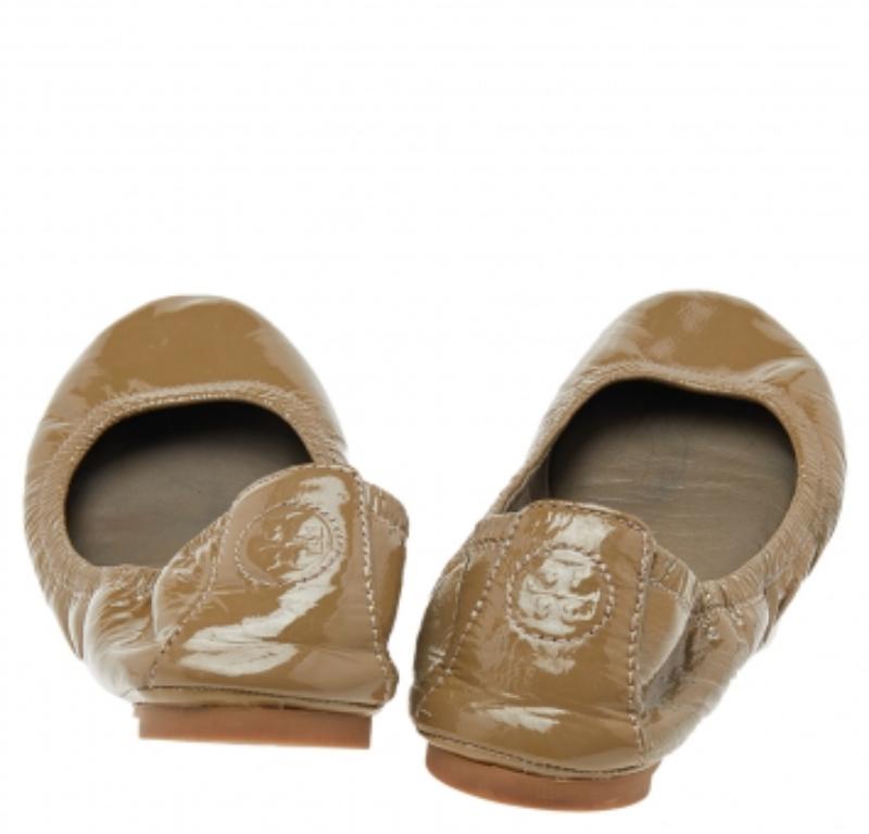 Tory Burch - Ballerines de ballet en cuir verni vert olive, taille 38 3