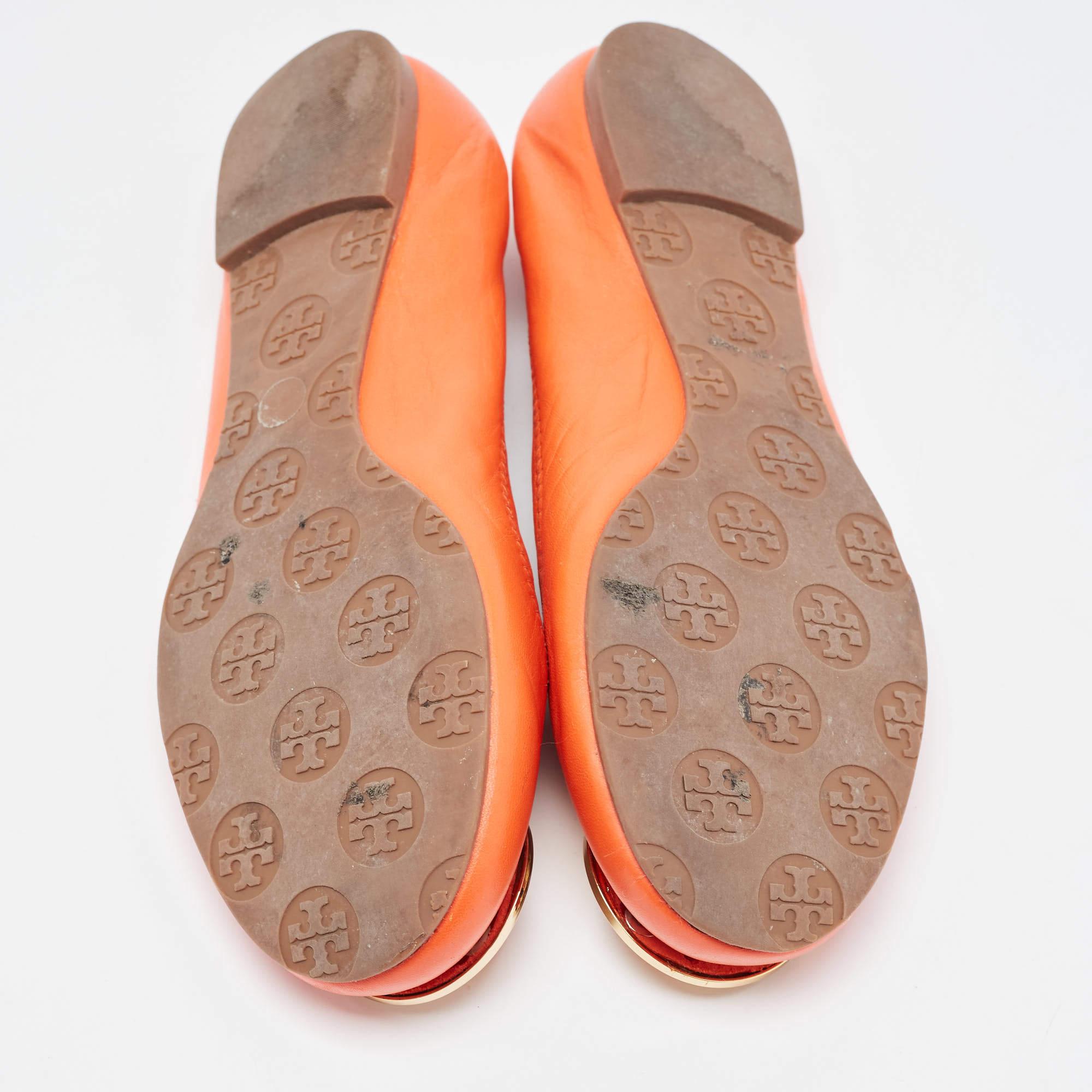 Tory Burch Orange Leather Minnie Scrunch Ballet Flats Size 36.5 For Sale 2