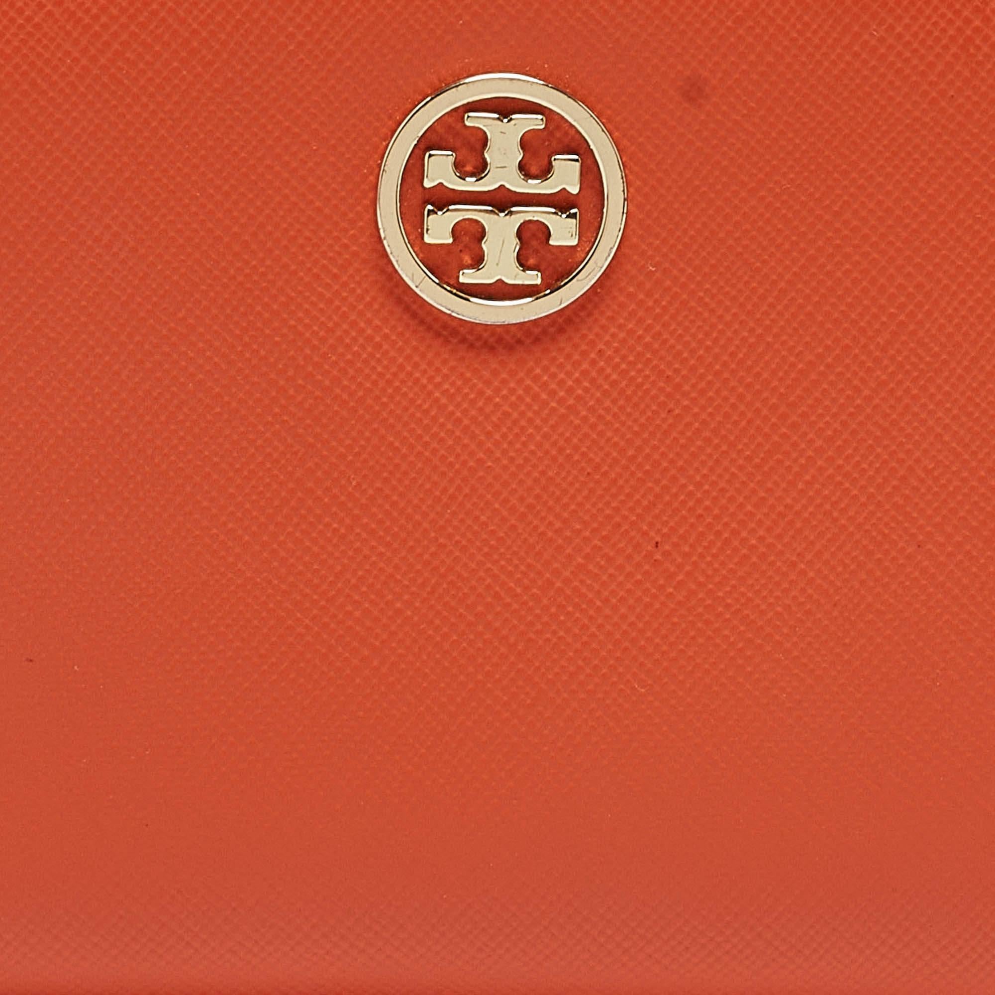 Tory Burch Orange Leather Robinson Portefeuille à fermeture éclair Pour femmes en vente