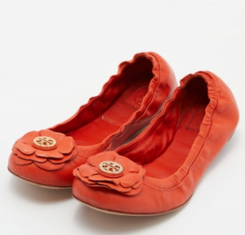 Tory Burch Orange Leather Scrunch Ballet Flats Taille 38 en vente 2