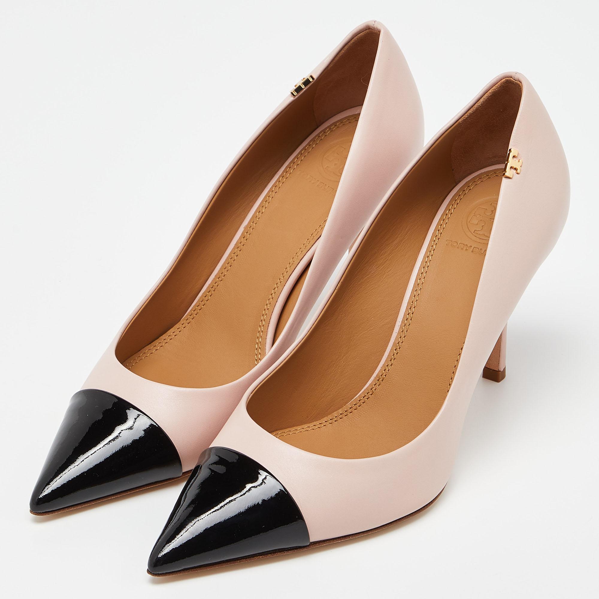 Make a chic style statement with these designer pumps. They showcase sturdy heels and durable soles, perfect for your fashionable outings!

Includes: Original Dustbag, Original Box