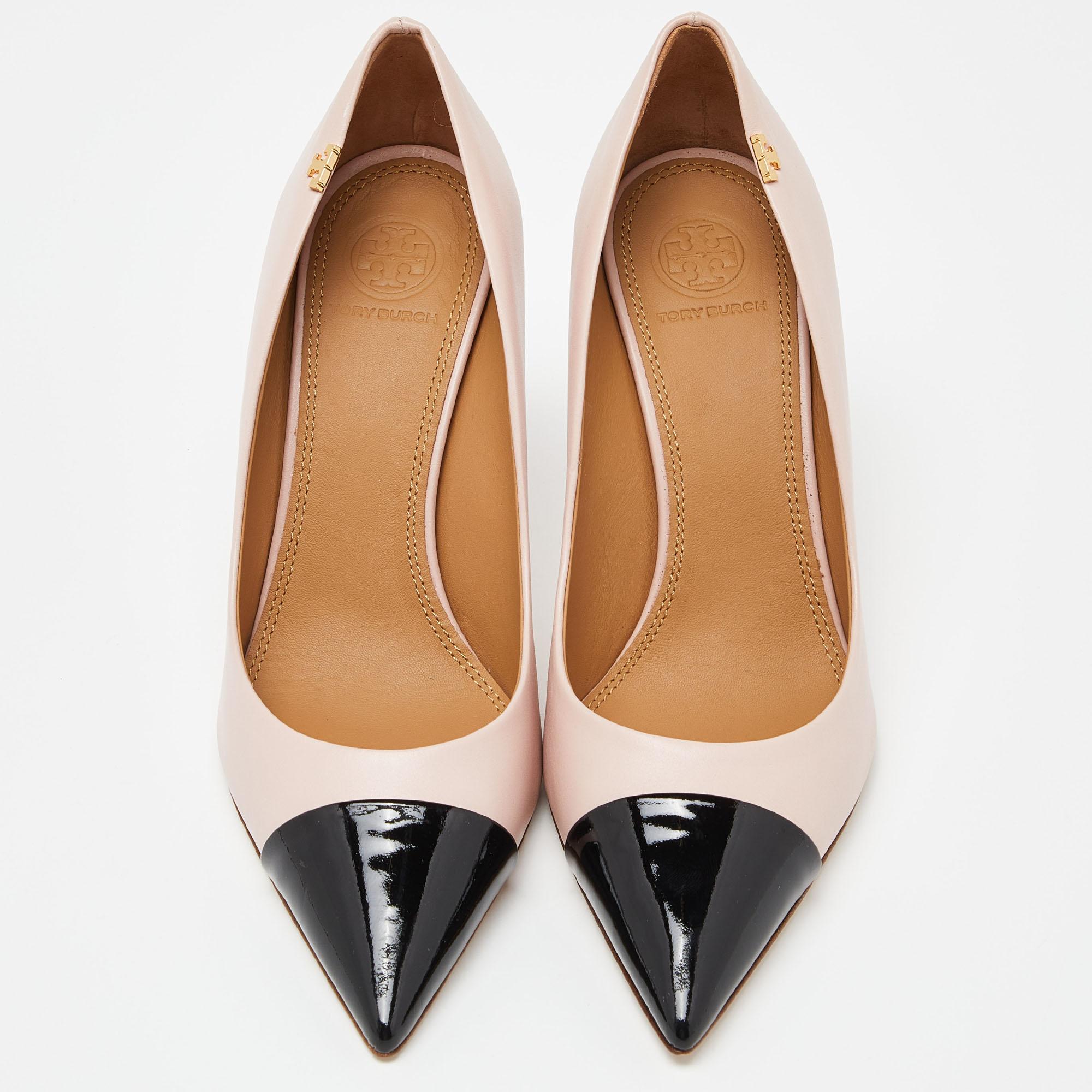 Tory Burch Pink/Black Patent and Leather Penelope Pumps Size 38.5 In Excellent Condition In Dubai, Al Qouz 2