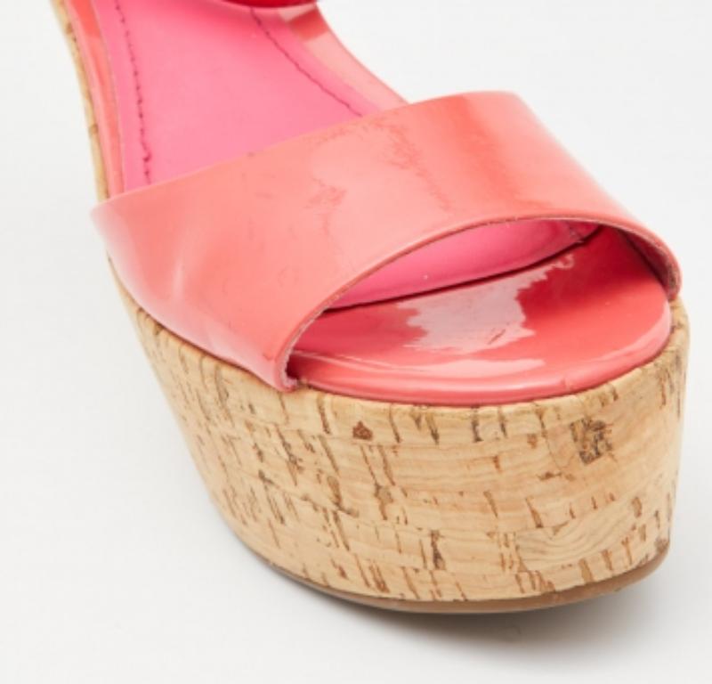 Women's Tory Burch Pink Patent  Leather Dahlia Cork Platform Wedge Sandals Size 38.5 For Sale