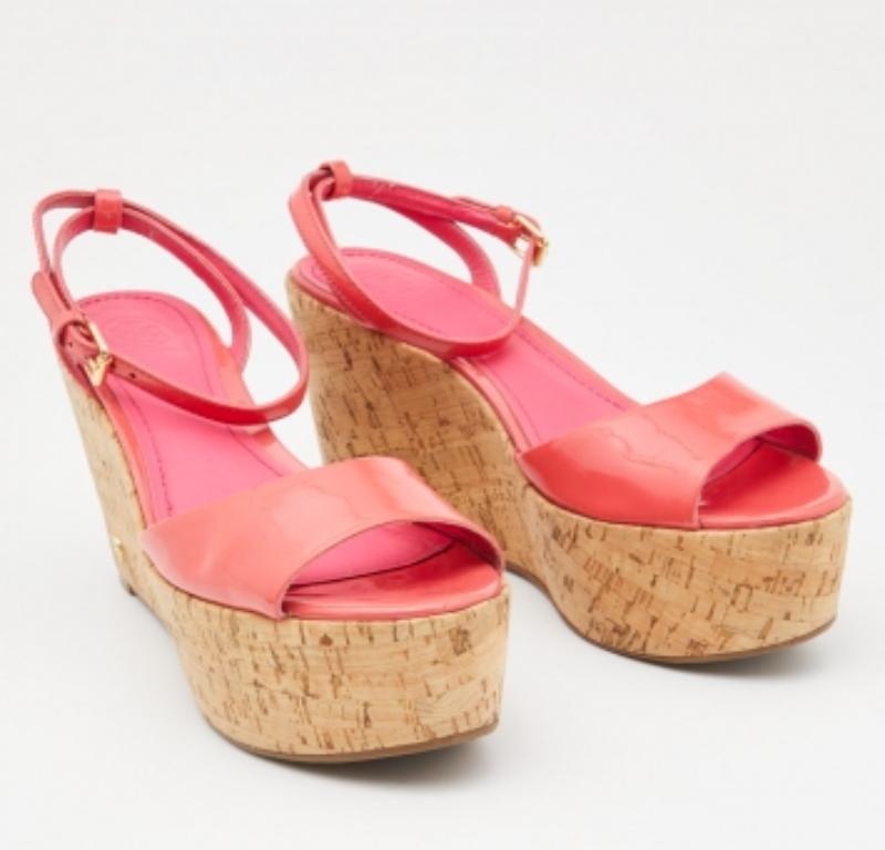Tory Burch Pink Patent  Leather Dahlia Cork Platform Wedge Sandals Size 38.5 For Sale 1
