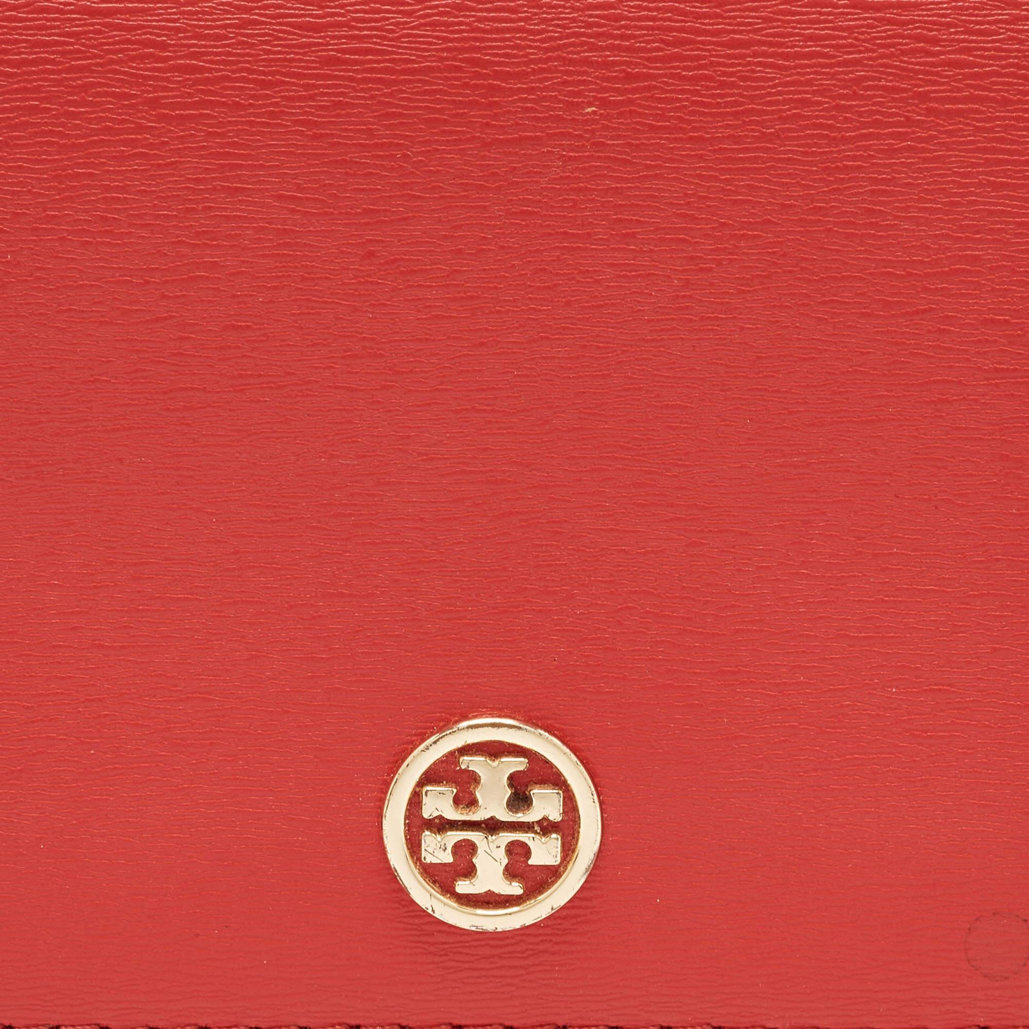 Portafoglio Robinson Bifold in pelle rossa/blu di Tory Burch in vendita 2