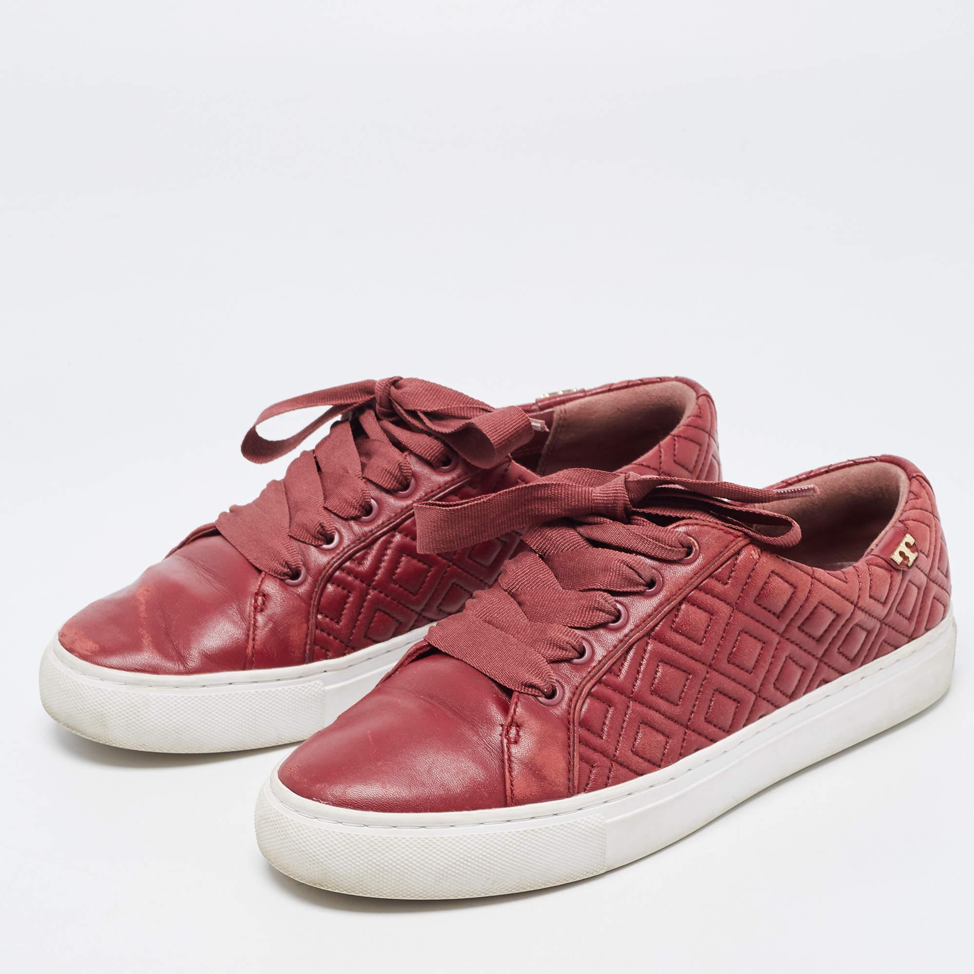 Coming in a classic silhouette these designer sneakers are a seamless combination of luxury comfort and style. These sneakers are finished with signature details and comfortable insoles.