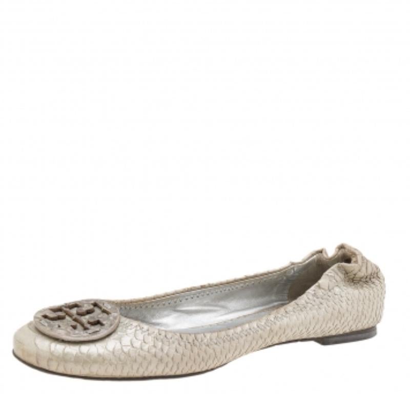 Tory Burch Silver Python Embossed Leather Reva Ballet Flats Size 38.5 For Sale 1