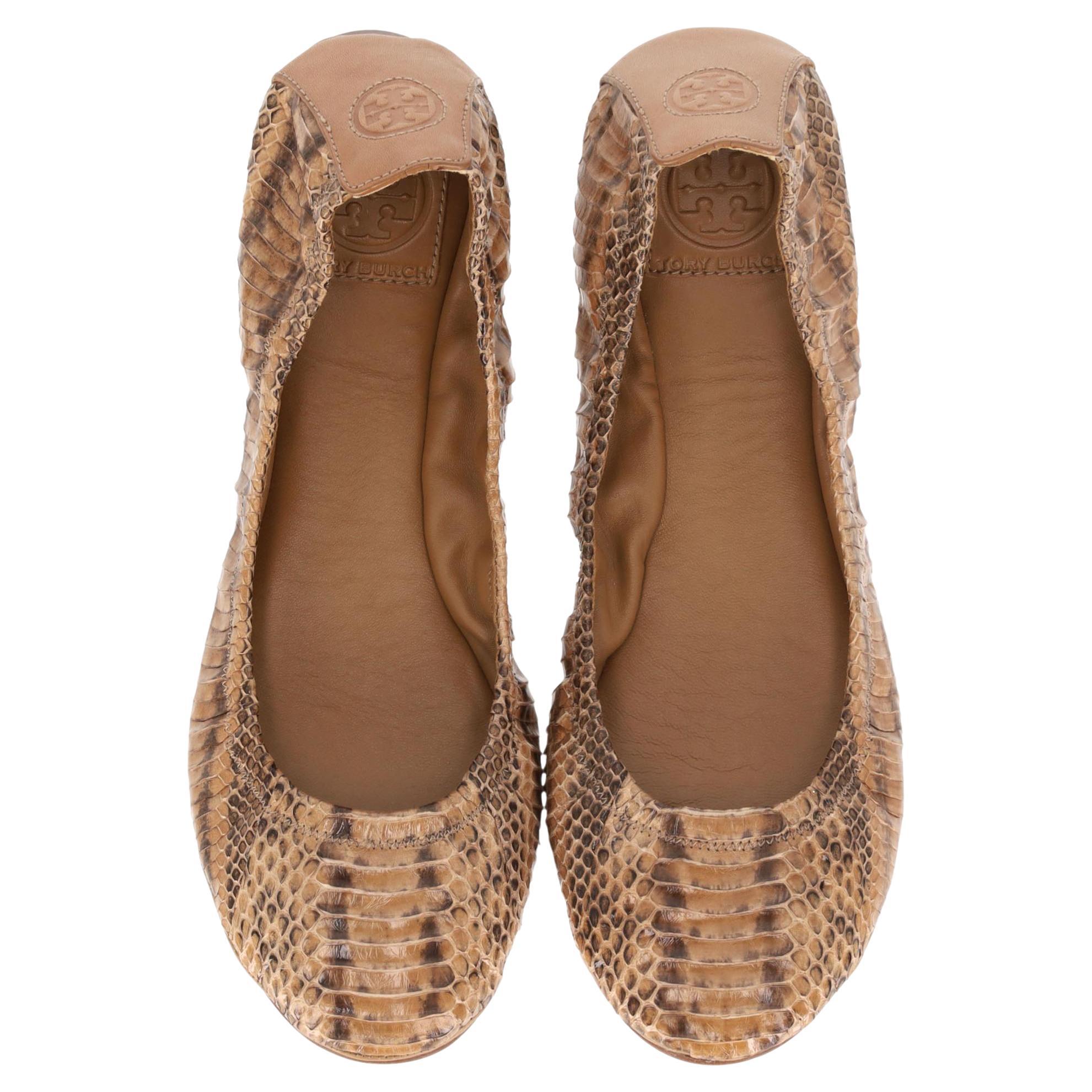 Tory Burch Ballettschuhe "Eddie" aus Leder mit Schlangenprägung im Angebot