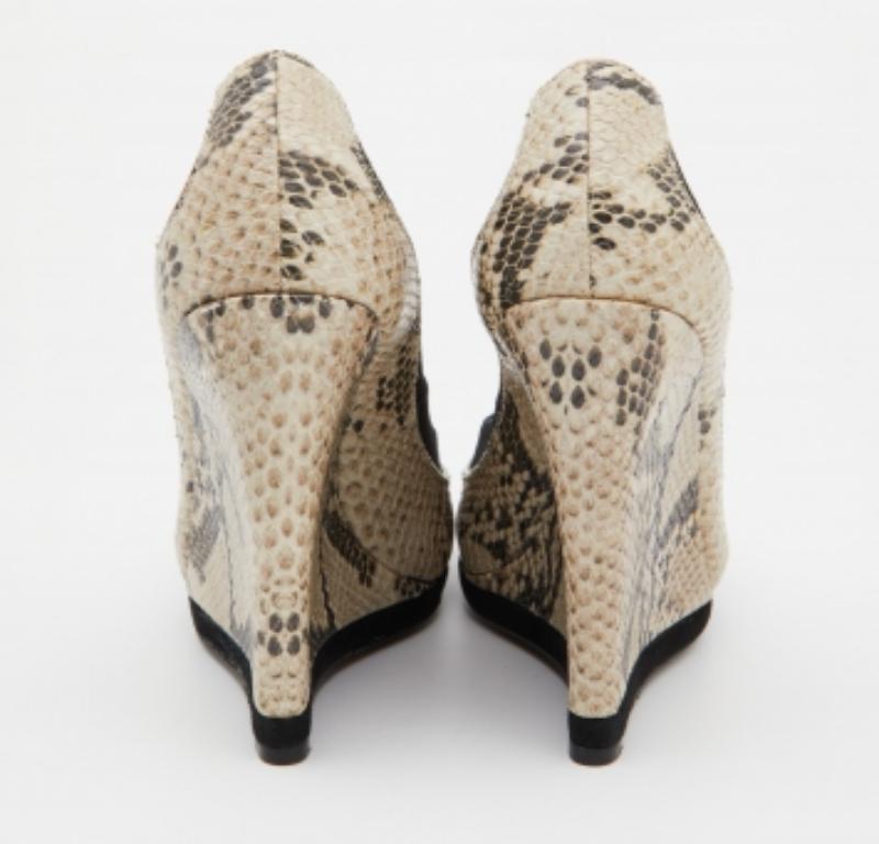 Tory Burch Suede & Python Embossed Leather Sandra Wedge Peep Toe Pumps Size 36.5 For Sale 1