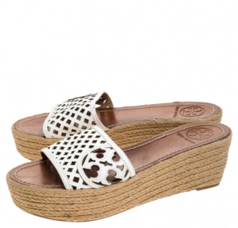 Tory Burch - Sandales compensées espadrilles à découpes blanches, taille 39 en vente 2