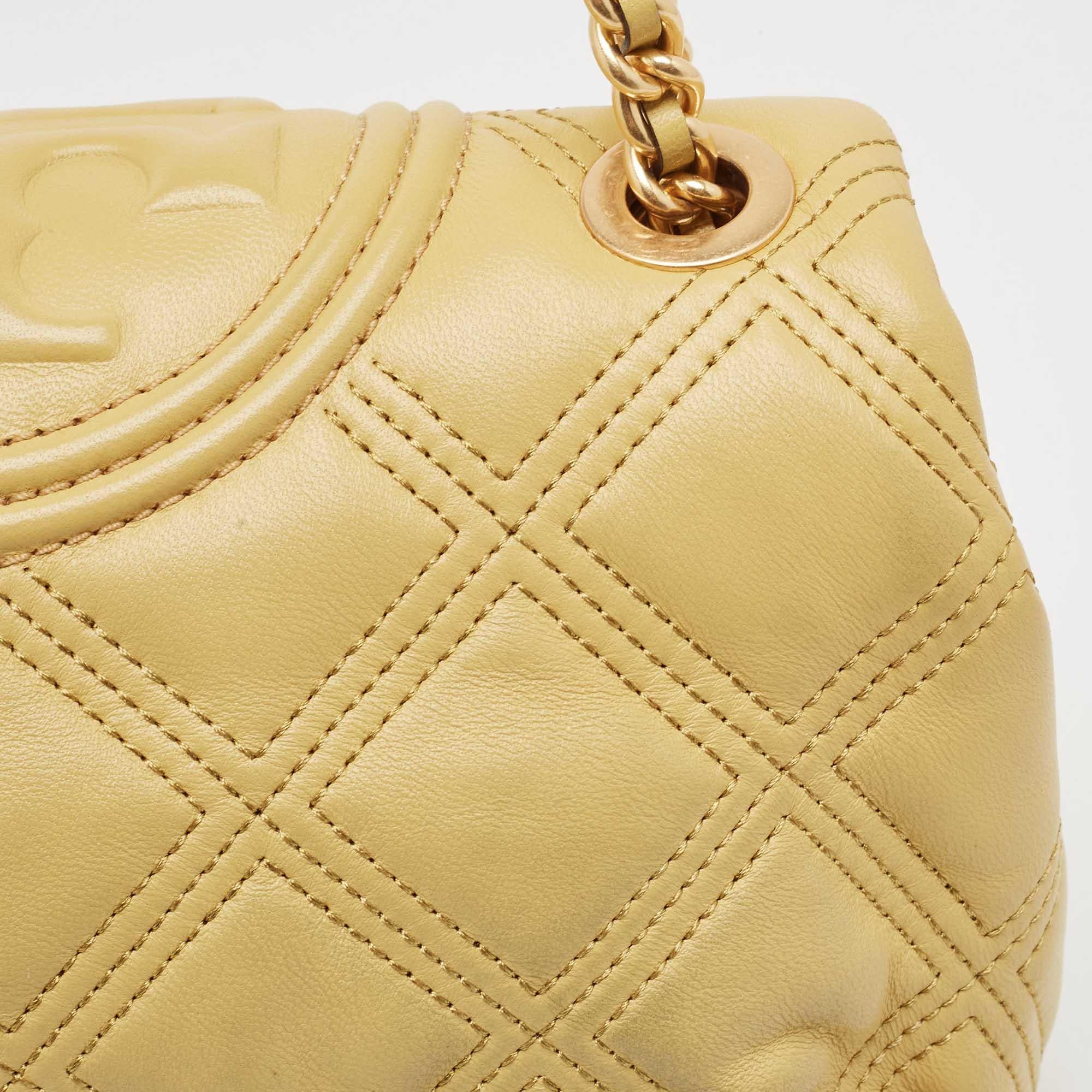 Tory Burch Yellow Leather Fleming Shoulder Bag For Sale 2