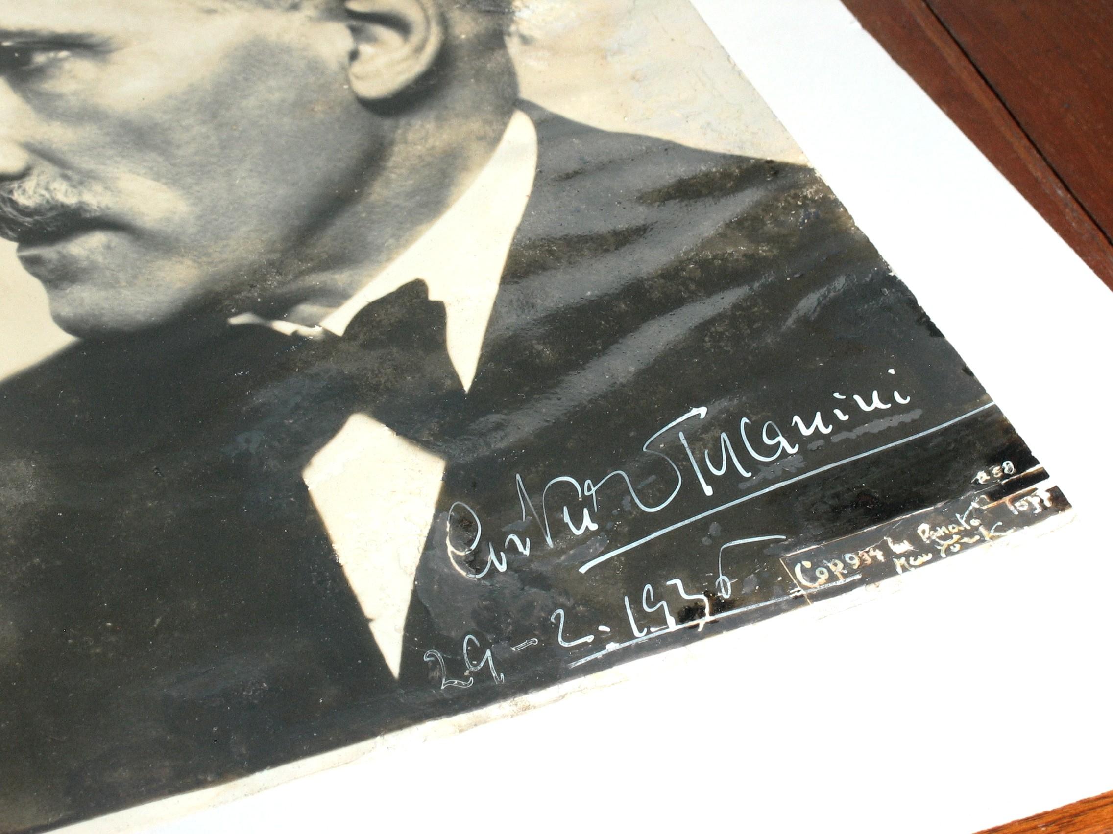 Toscanini, Arturo. (1867-1957)   Signed Photograph In Good Condition For Sale In Ottawa, Ontario