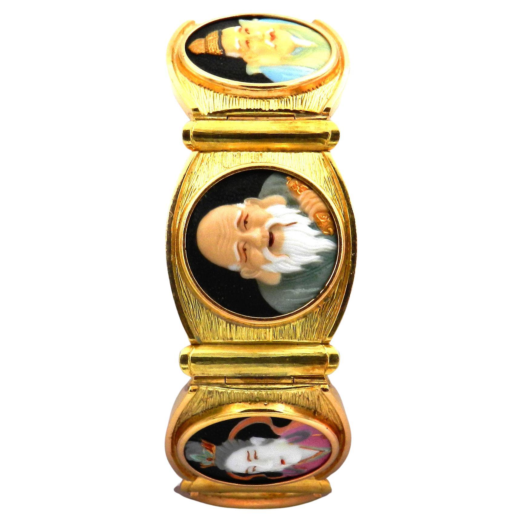 De las mujeres Toshikane 7 dioses de la suerte Pulsera de porcelana de oro de 18 quilates Arita Japón circa 1950