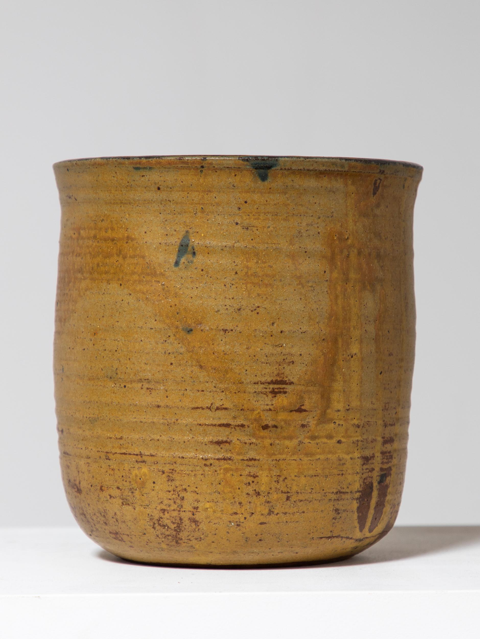 Mid-20th Century Toshiko Takaezu Early Vase For Sale
