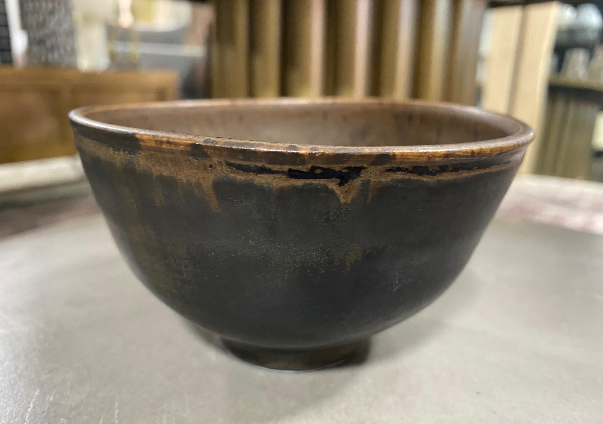 Porcelain Toshiko Takaezu Signed Mid-Century Modern Glazed Ceramic Pottery Chawan Tea Bowl