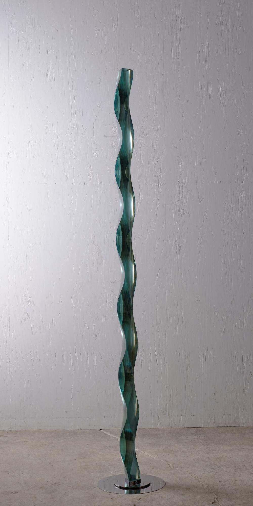 Colonna di vetro senza fine / 240601 di Toshio Iezumi - Scultura contemporanea in vendita 3