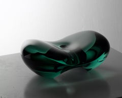 F.171201 by Toshio Iezumi - Contemporary glass sculpture, green, abstract, light