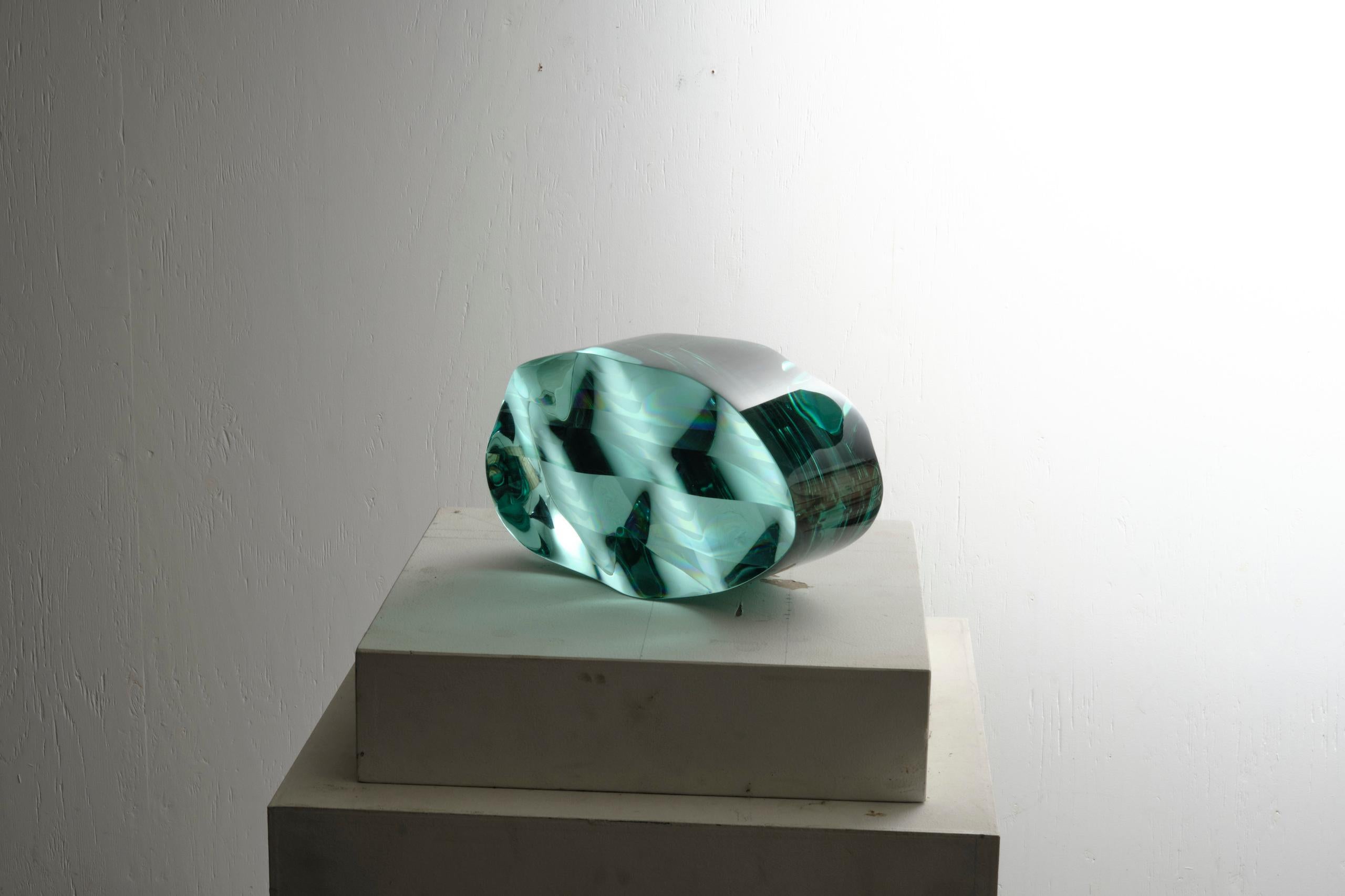 F.230101 by Toshio Iezumi - Contemporary glass sculpture, green, abstract For Sale 7