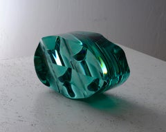 F.230101 von Toshio Iezumi - Contemporary Glasskulptur, grün, abstrakt