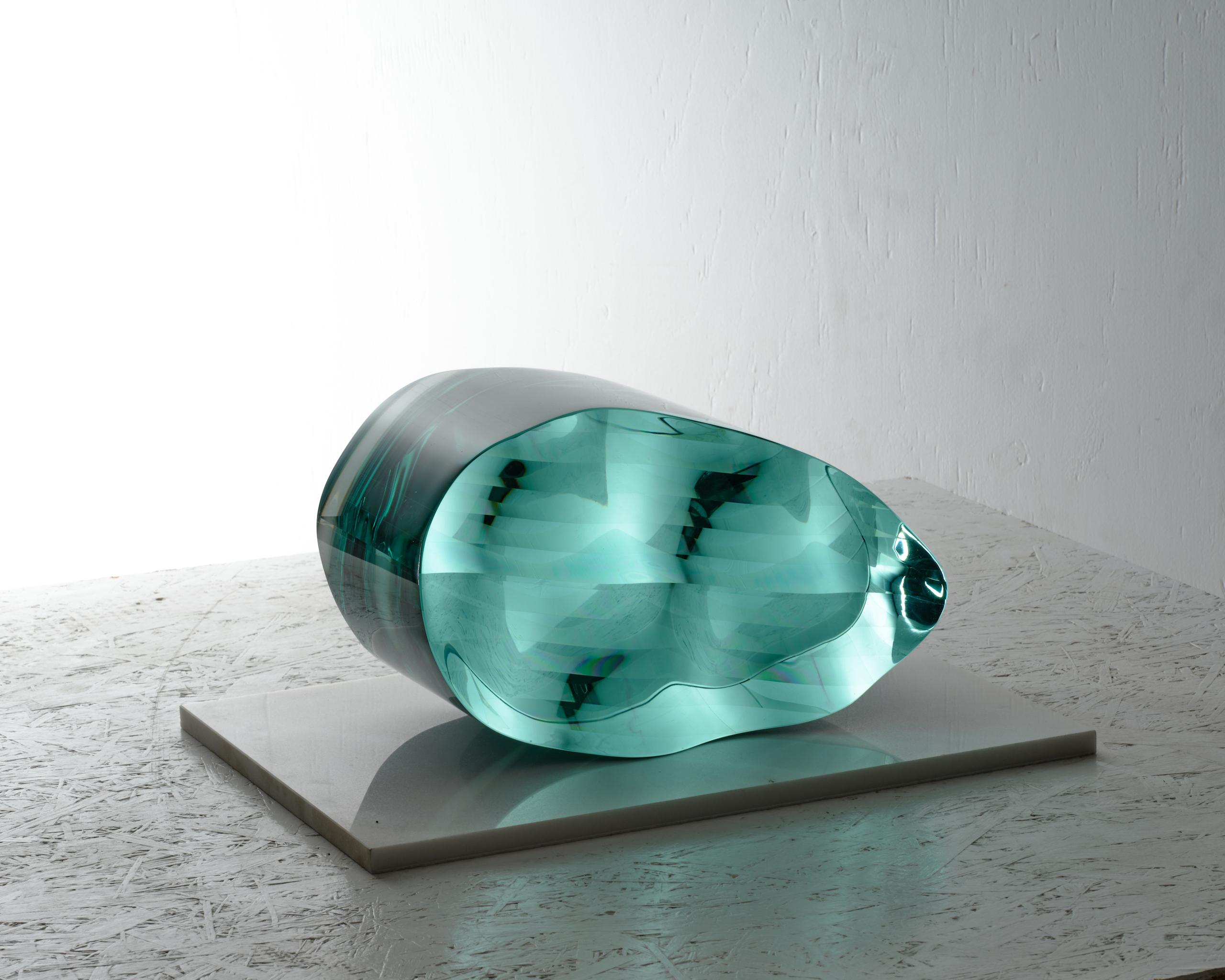 F.230901, Beginning of the World by Toshio Iezumi - Contemporary glass sculpture For Sale 1