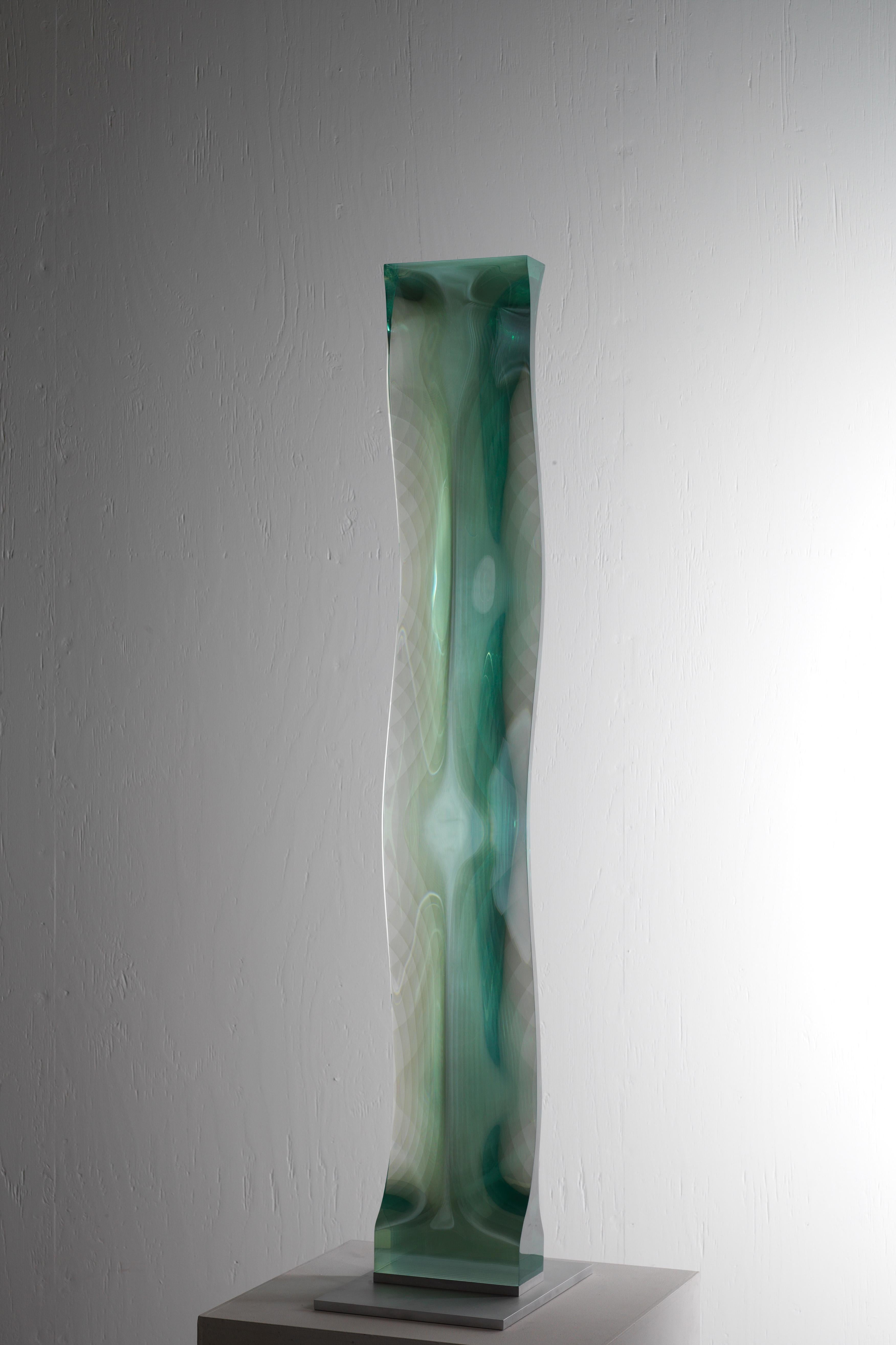 M.080601 by Toshio Iezumi - Glass sculpture, green, abstract, column For Sale 9