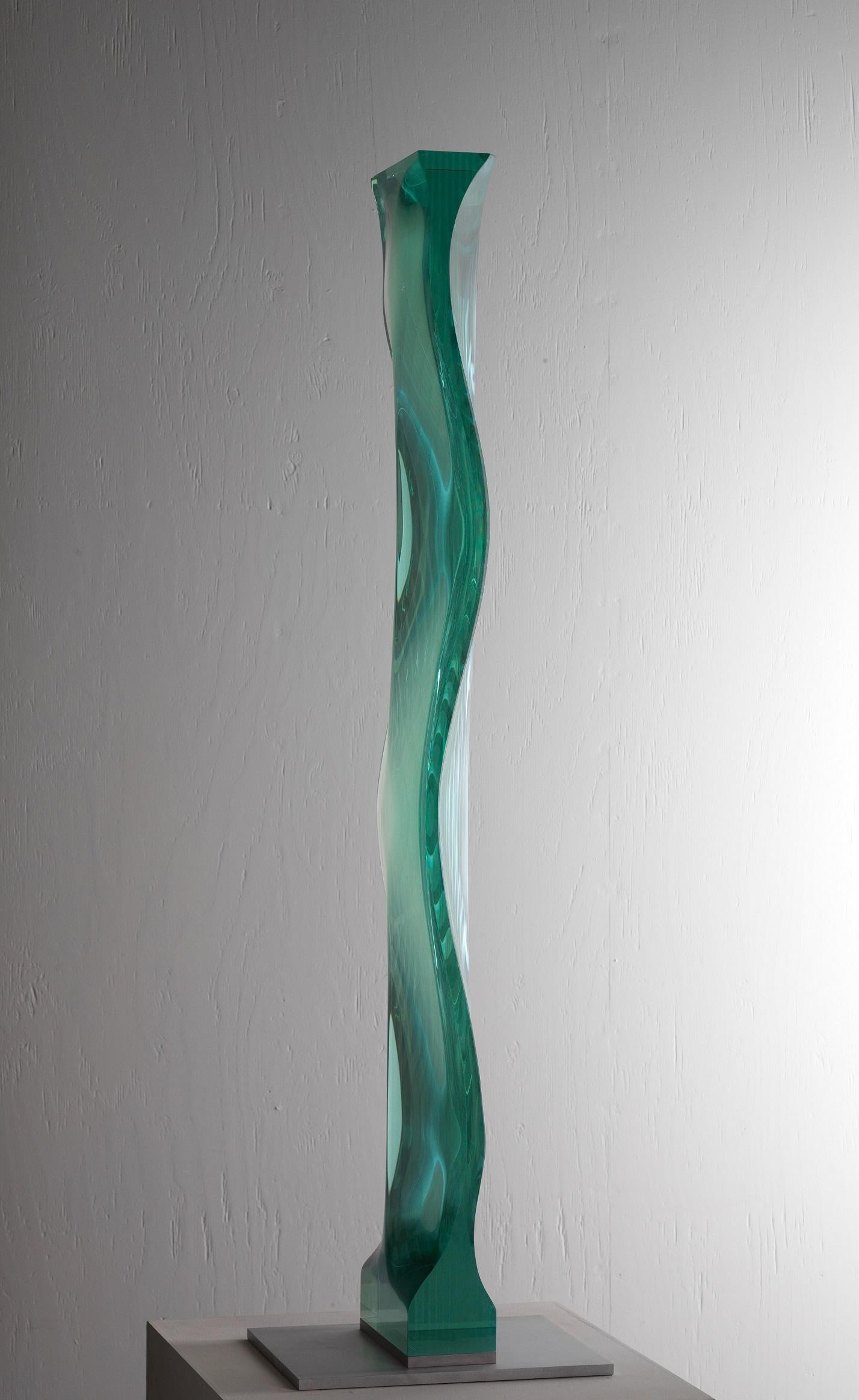 M.080601 by Toshio Iezumi - Contemporary glass sculpture, green, abstract, long For Sale 1