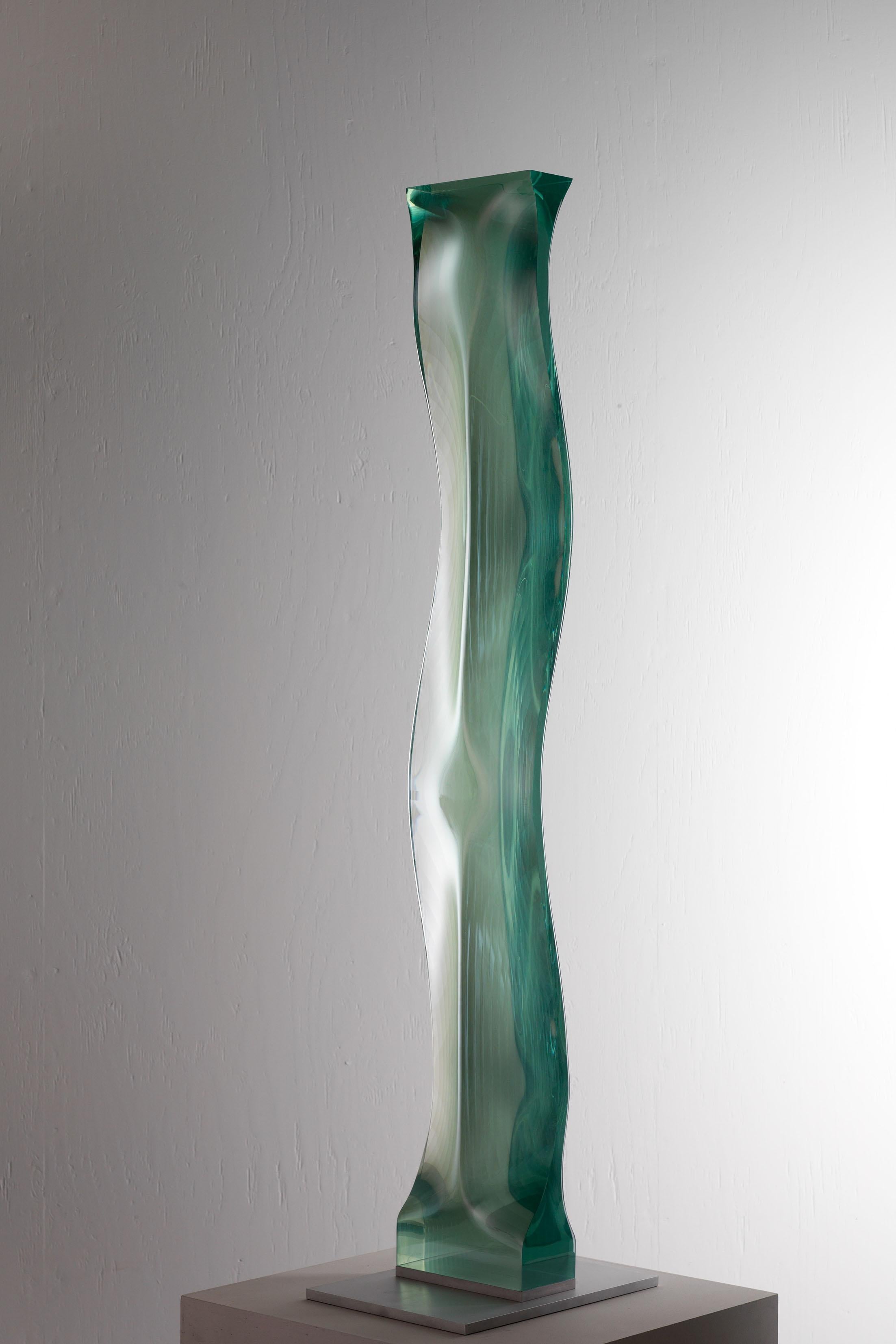 M.080601 by Toshio Iezumi - Glass sculpture, green, abstract, column For Sale 5