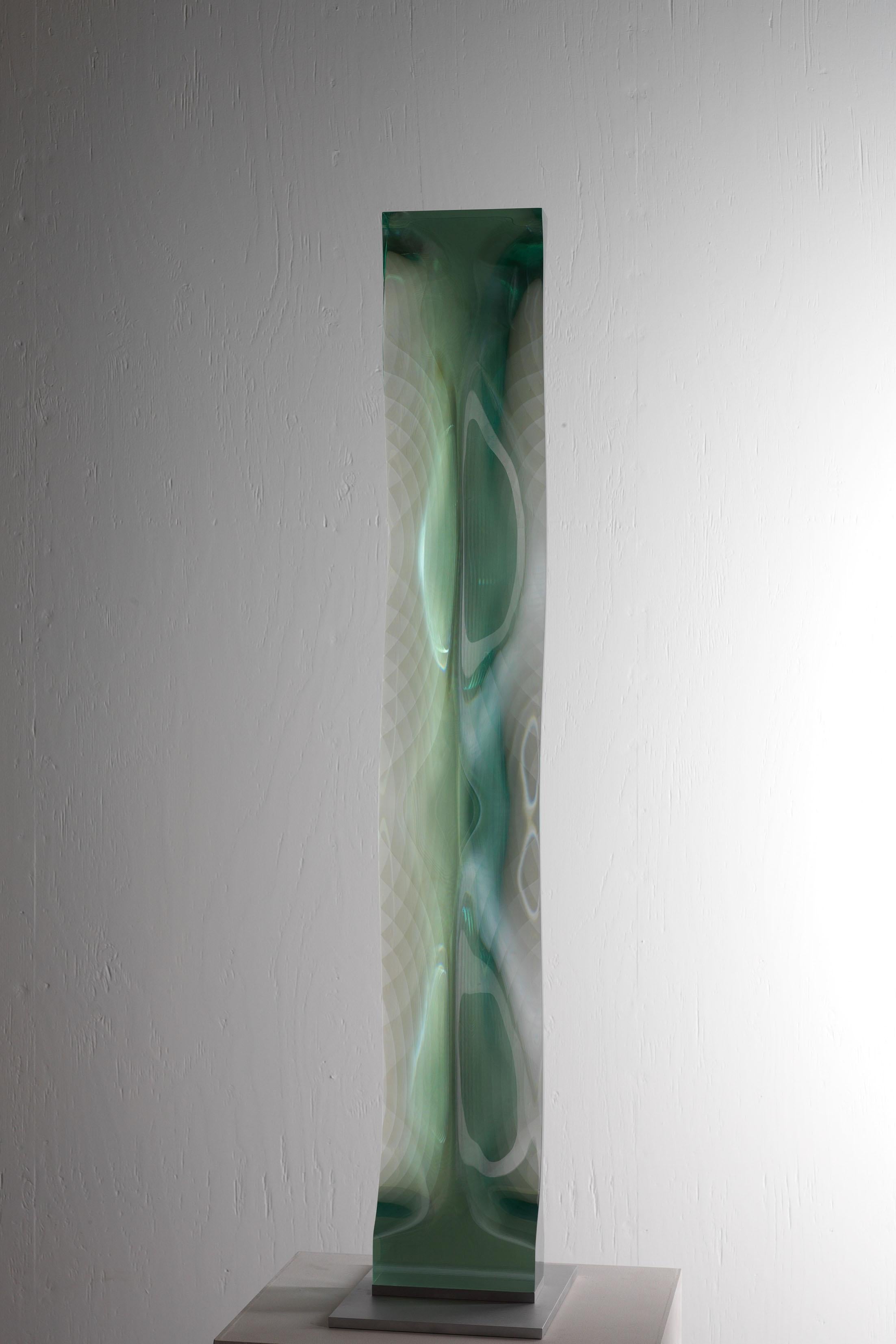 M.080601 by Toshio Iezumi - Glass sculpture, green, abstract, column For Sale 6