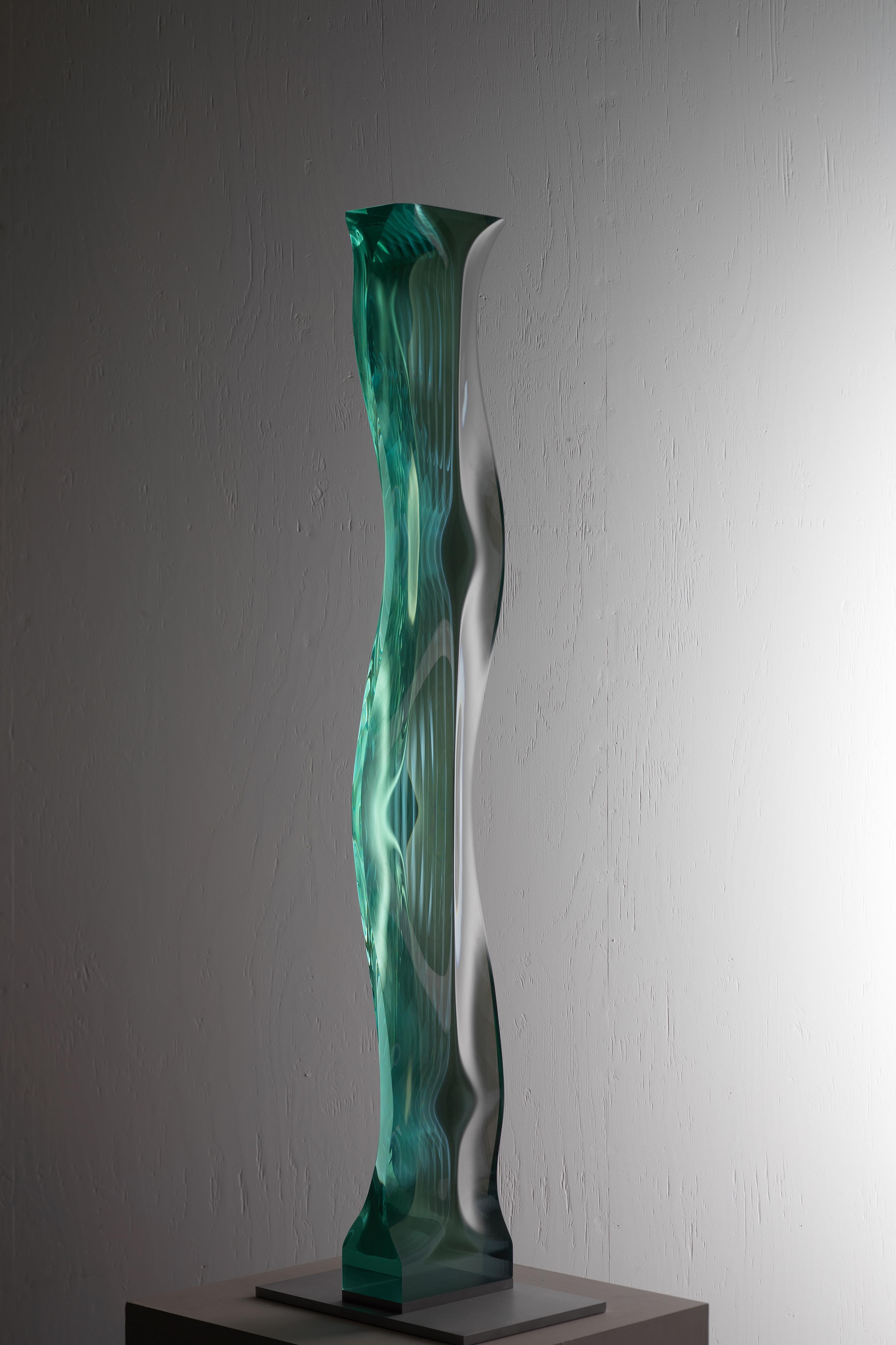 M.080601 by Toshio Iezumi - Glass sculpture, green, abstract, column For Sale 7