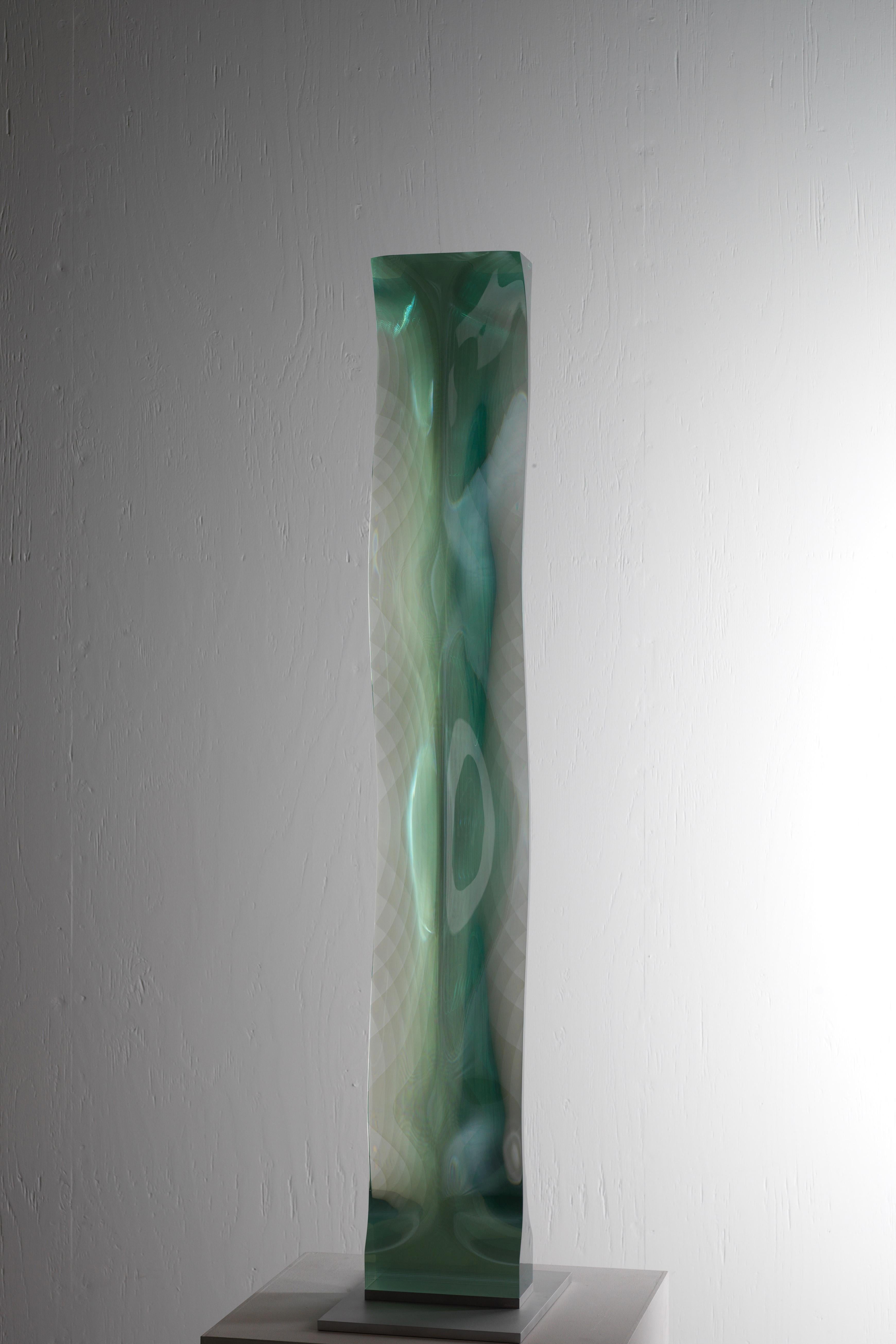 M.080601 by Toshio Iezumi - Glass sculpture, green, abstract, column For Sale 8