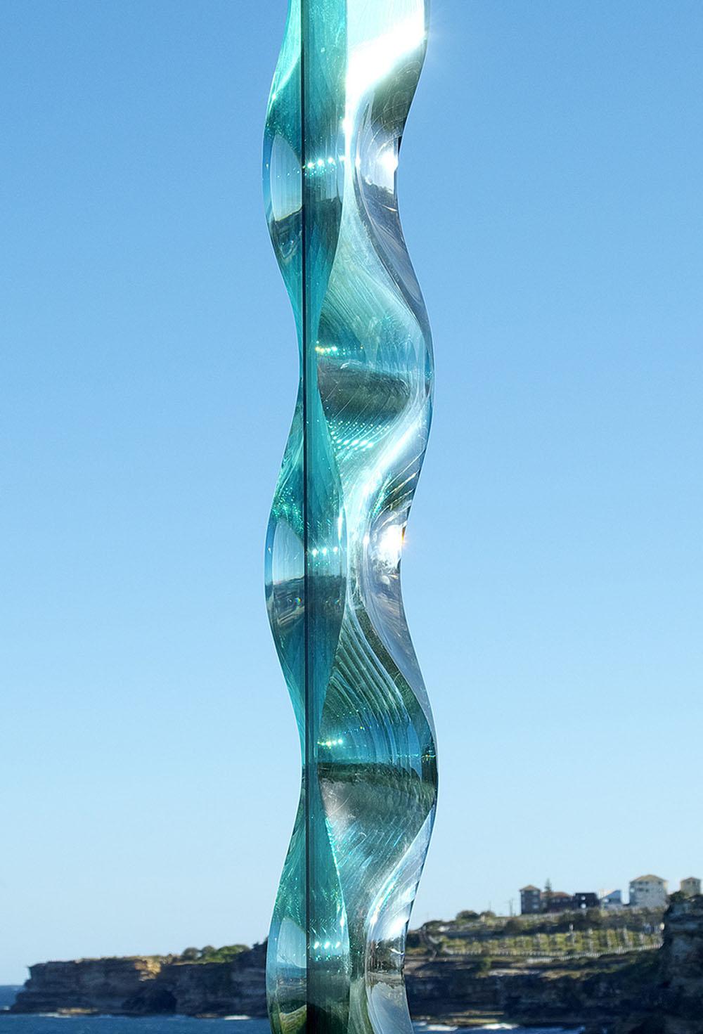 M.151201 is a heat reflective glass and half mirror sculpture by contemporary artist Toshio Iezumi, dimensions are 210 × 16 × 16 cm. (82.7 × 6.3 × 6.3 in)
The sculpture is signed and numbered, it is part of a limited edition of 3 editions, and comes