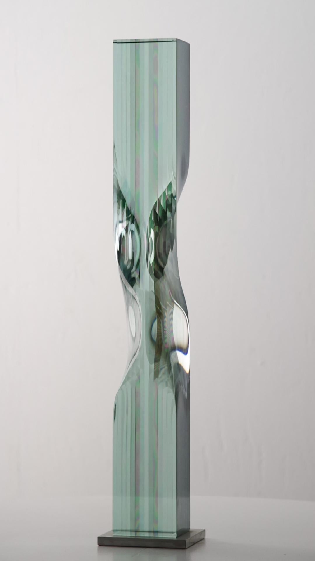 M.180702 by Toshio Iezumi - Glass, Vertical abstract sculpture For Sale 10