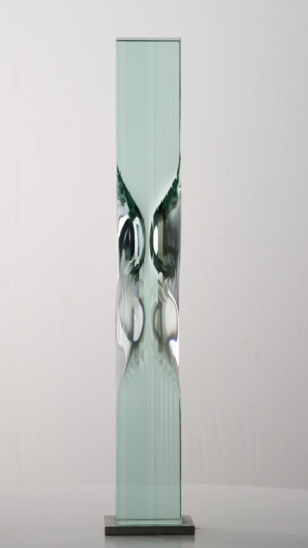 M.180702 by Toshio Iezumi - Glass, Vertical abstract sculpture For Sale 11