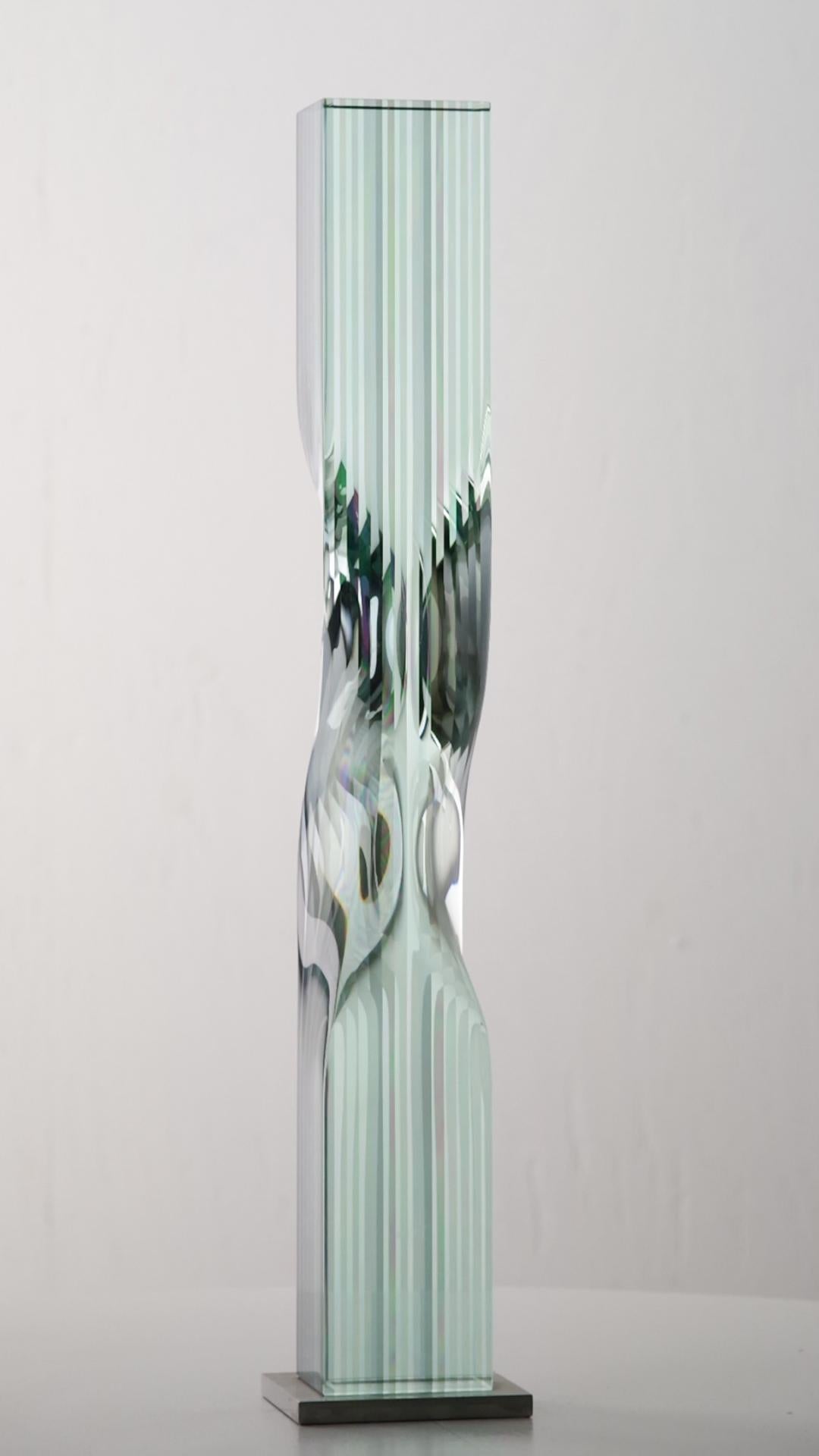 M.180702 by Toshio Iezumi - Glass, Vertical abstract sculpture For Sale 12