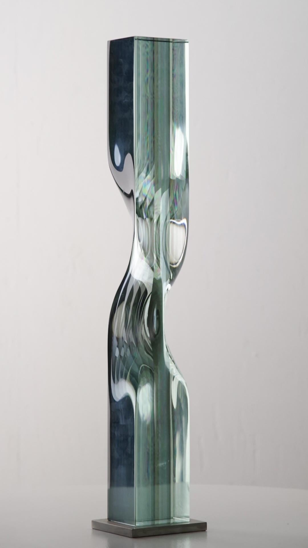 M.180702 by Toshio Iezumi - Glass, Vertical abstract sculpture For Sale 14