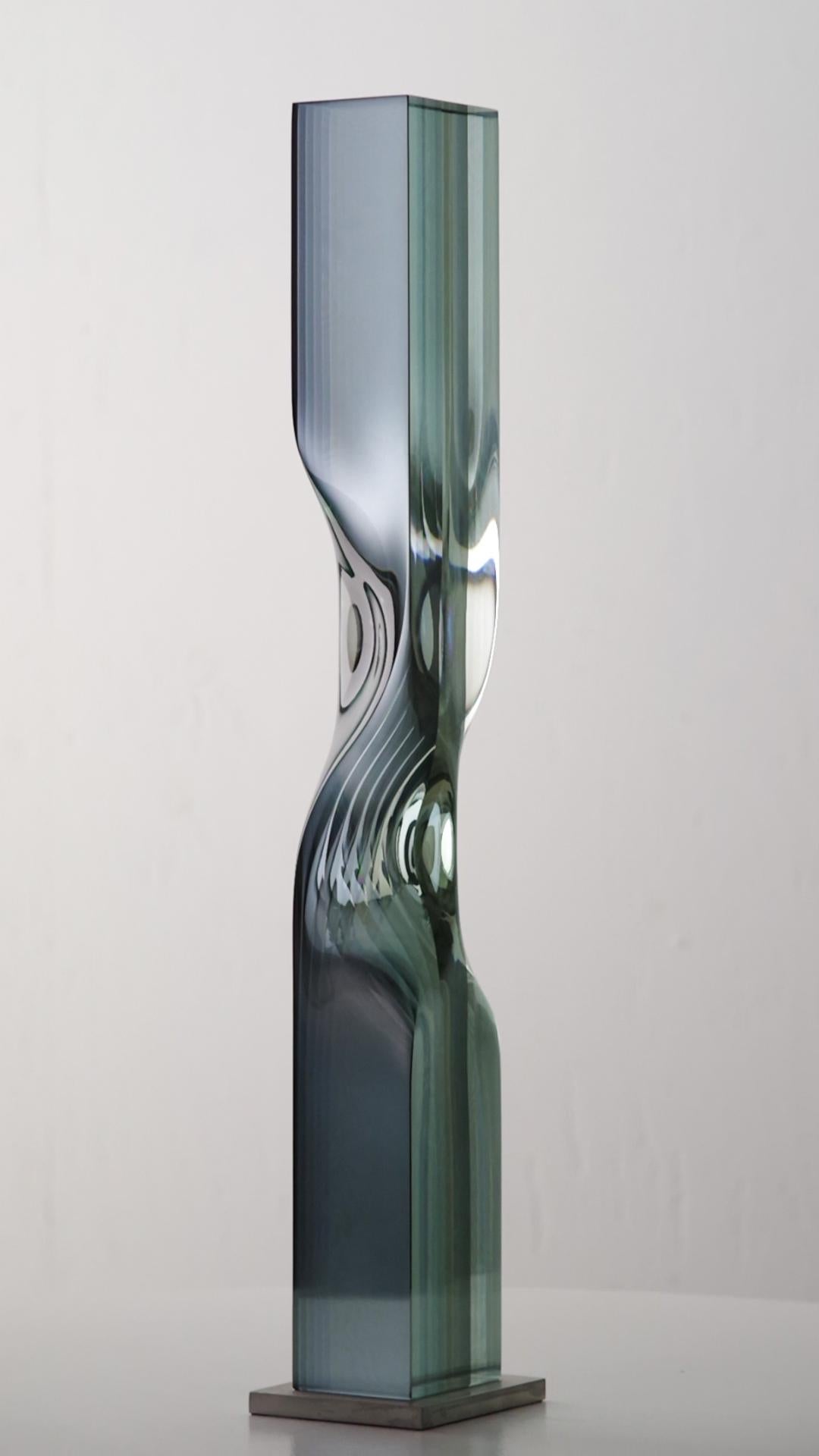 M.180702 by Toshio Iezumi - Glass, Vertical abstract sculpture For Sale 16