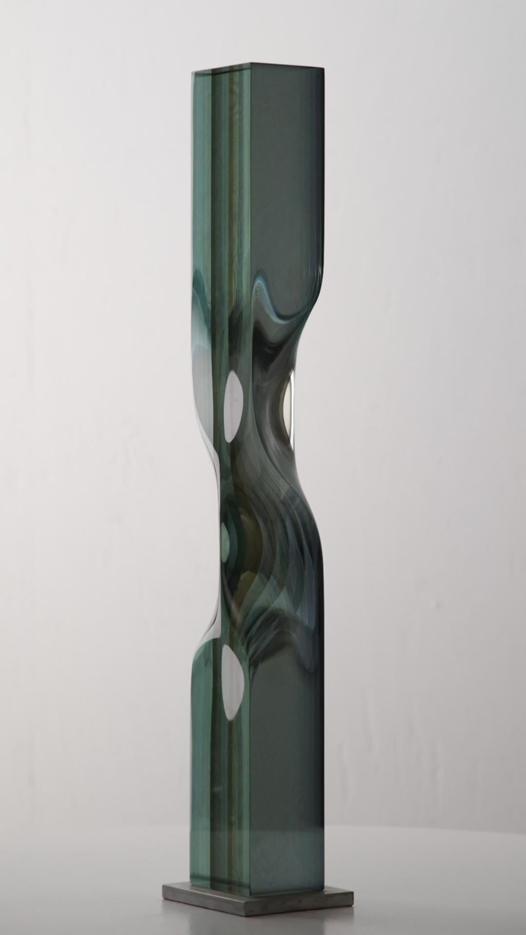 M.180702 by Toshio Iezumi - Glass, Vertical abstract sculpture For Sale 7